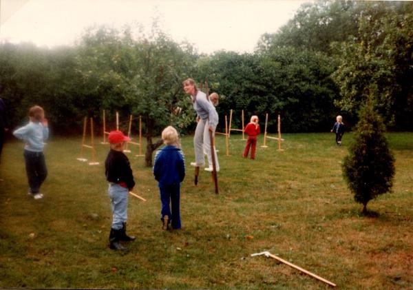 Klättorps Byalag Årsmöte 1982 hemma hos Vera o Henry. Elisabeth. Karl-Erik. Kenneth. Stig.